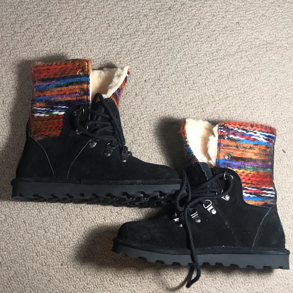 BEARPAW NWOB Maria Twilight Suede Woman Size 5